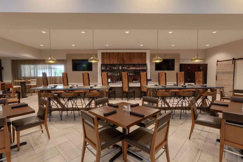 Doubletree Suites By Hilton Nashville Airport United States
