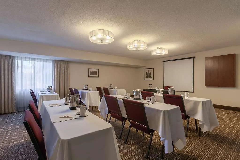 Doubletree Suites By Hilton Nashville Airport Hotel