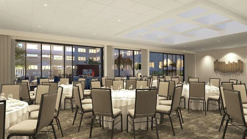 Doubletree Suites By Hilton Nashville Airport