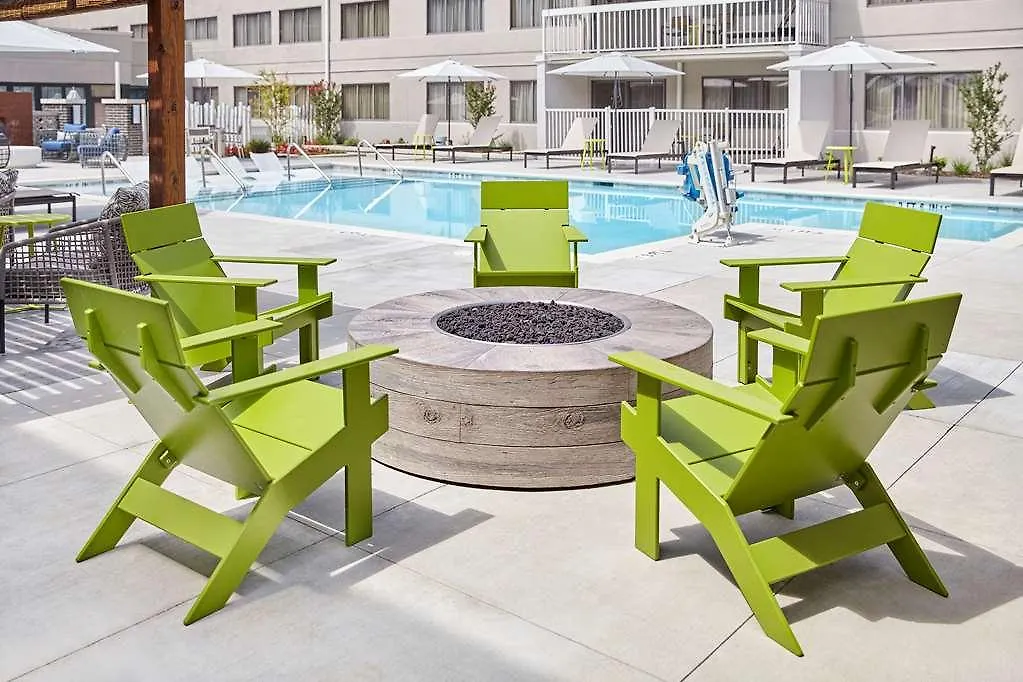 Hotel Doubletree Suites By Hilton Nashville Airport