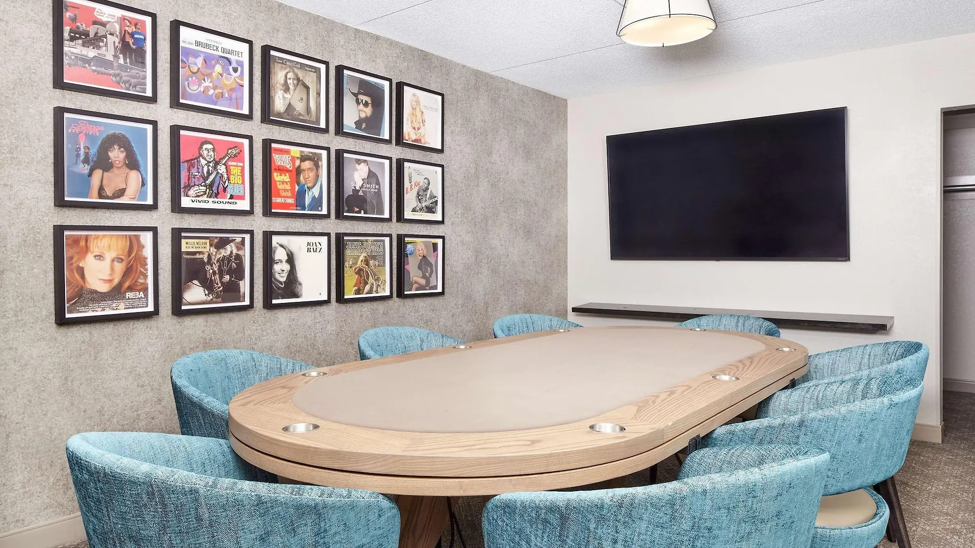 *** Hotel Doubletree Suites By Hilton Nashville Airport United States