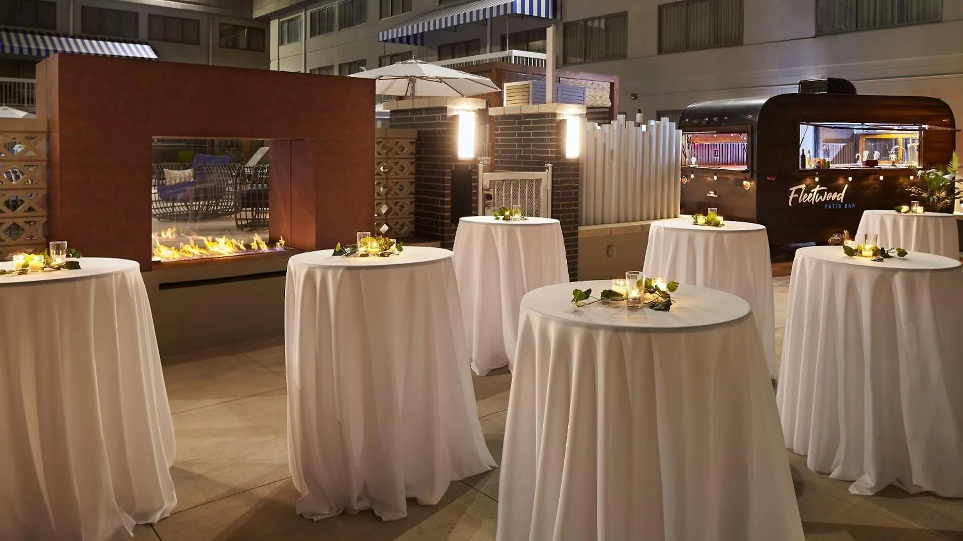 *** Hotel Doubletree Suites By Hilton Nashville Airport United States