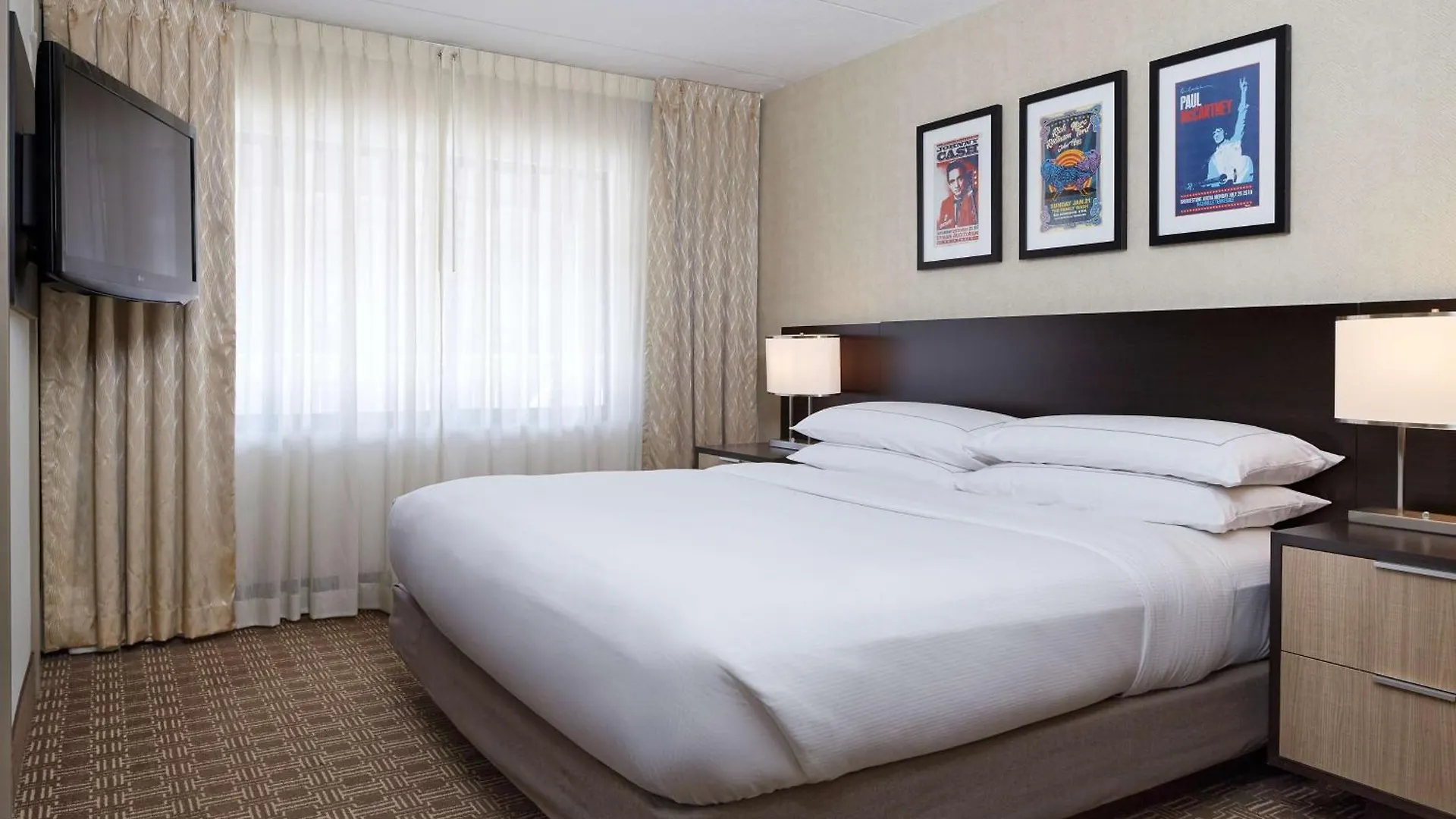 Hotel Doubletree Suites By Hilton Nashville Airport
