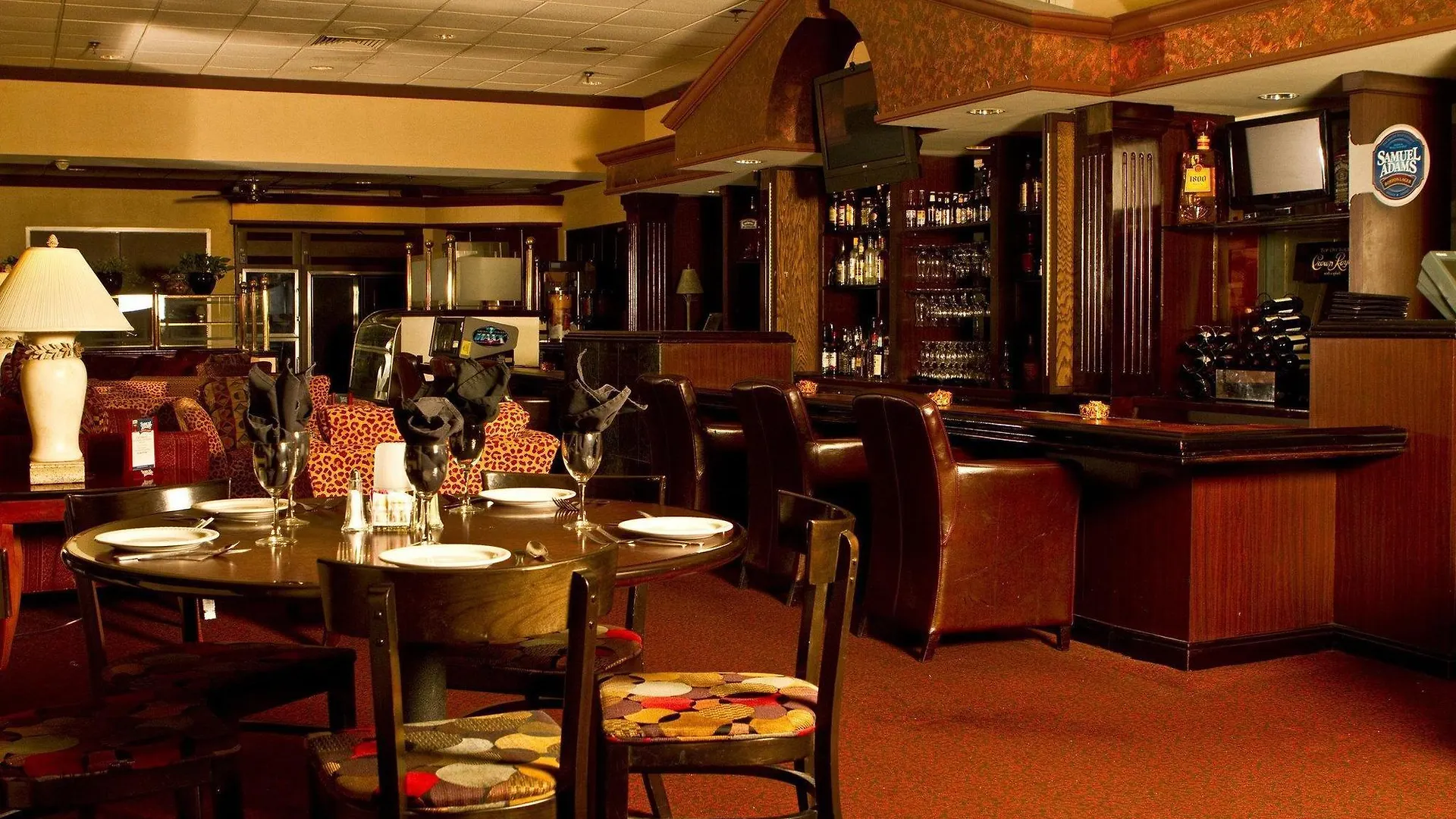 Hotel Doubletree Suites By Hilton Nashville Airport