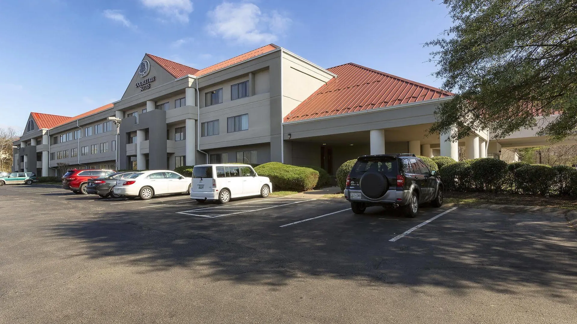 Doubletree Suites By Hilton Nashville Airport Hotel