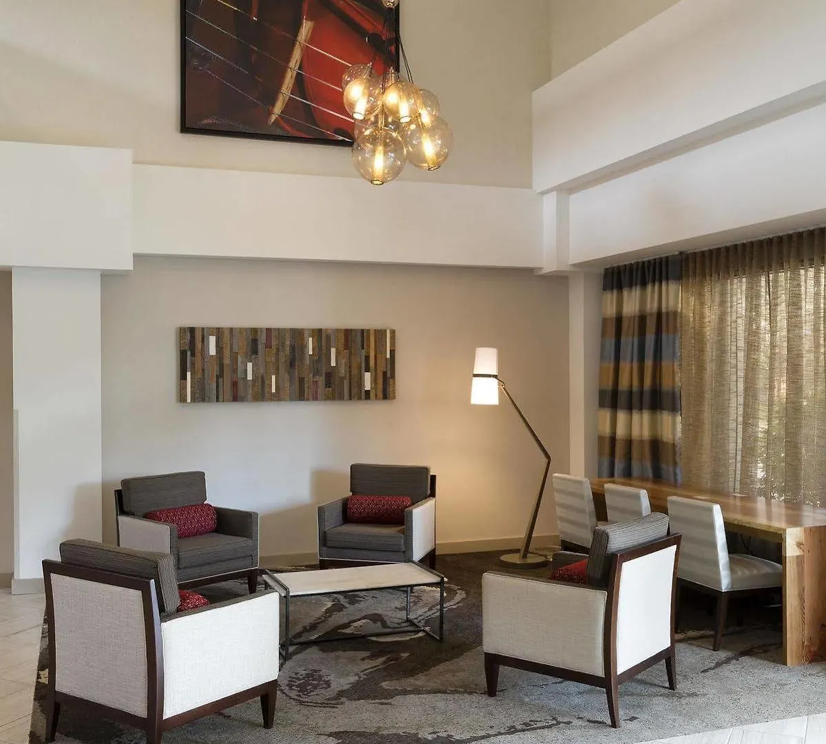 Doubletree Suites By Hilton Nashville Airport