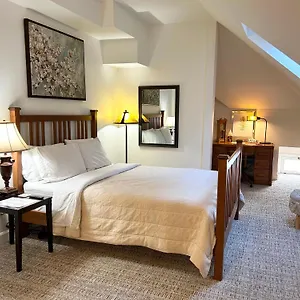 *** Bed & Breakfast 50 Lincoln Short North United States